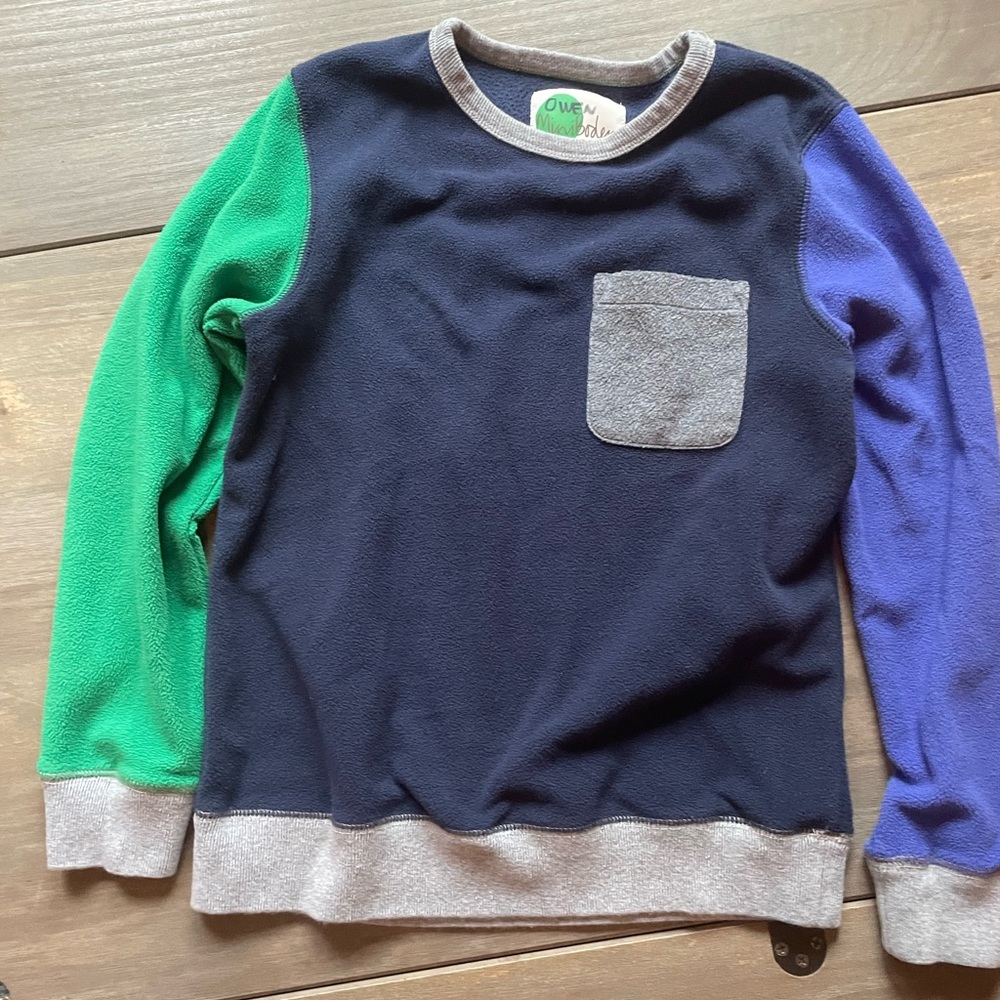 Mini boden colorblock fleece long sleeve. Size 9-10
